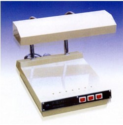 ZF-1  紫外分析儀（三用紫外分析儀、長波紫外分析儀、短波紫外分析儀）
